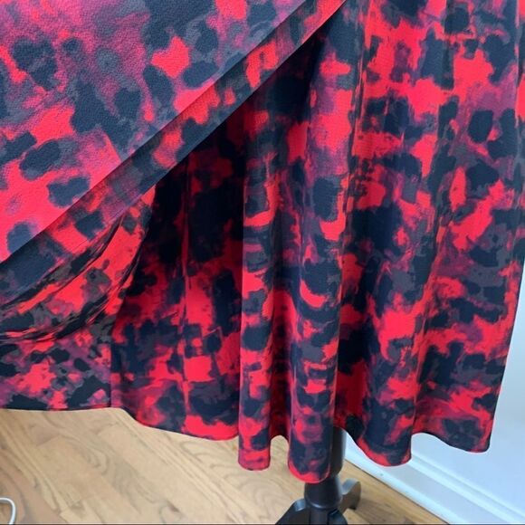 Halston Red/Black Short Sleeve Faux Wrap Dress Sz L - Picture 6 of 10